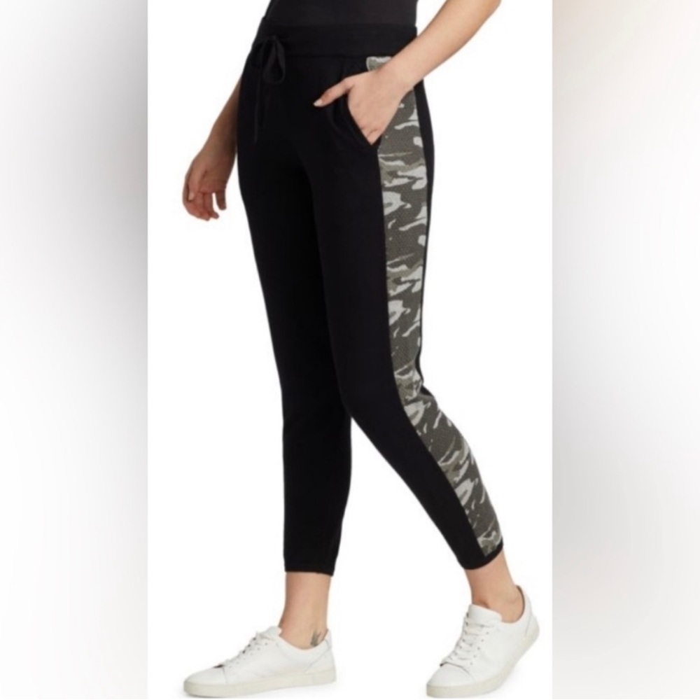 Monrow Vintage Sweats with Camo Contrast Stripe